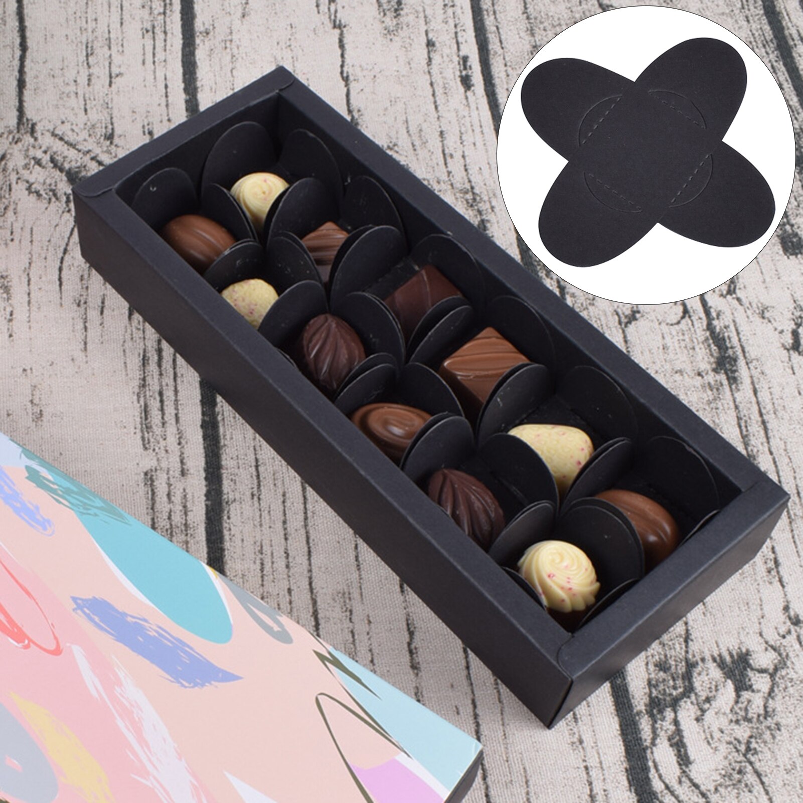 SALES！！ 50Pcs Wedding Flower Chocolate Holder Hollow Table Centerpieces Paper Container