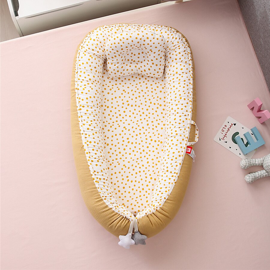 Cuna plegable desmontable para bebé, cuna biónica multifunción para viajes al aire libre, portátil: Lemon yellow point