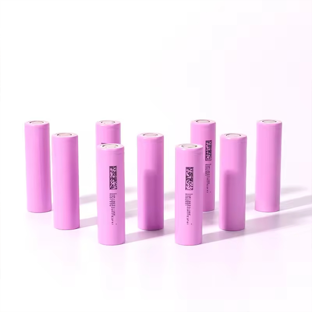 Batteria ricaricabile DMEGC 26E NCM di grado A + migliore qualità INR18650 3.7V 2600mAh batterie agli ioni di litio cilindriche agli ioni di litio per