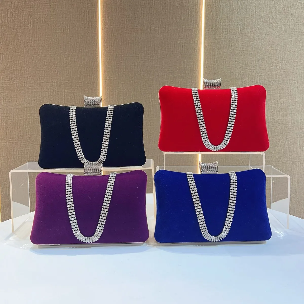 Aksamitna wieczorowa torebka mała torebka perfumowana na jedno ramię damska torebka bankietowa kopertówka