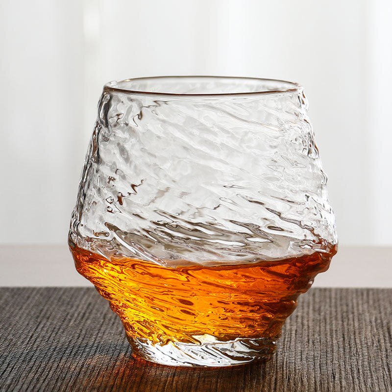 Japanese Hazy Air Wine Glass Snowflakes Falling Whiskey Tumbler Hammer Pattern Whisky Cup XO Brandy Drinking Glasses Wineglass: C