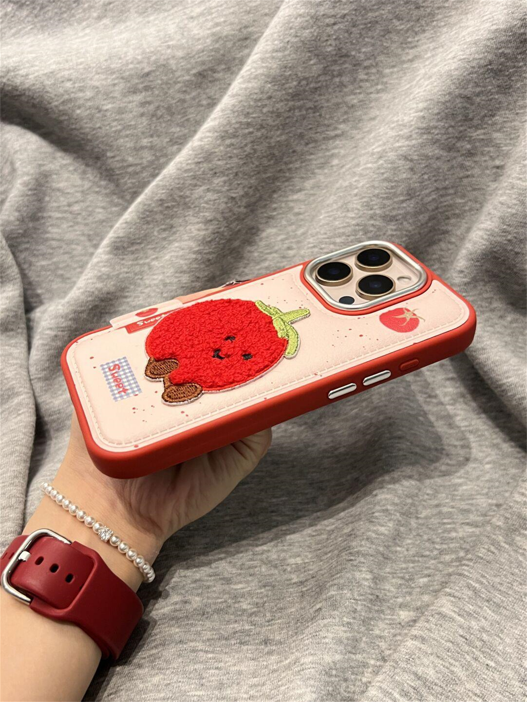 Ins coréen mignon broderie tomate cuir coque de téléphone pour iPhone 16 15 14 13 Pro Max 15 14 16 13 Pro caméra Protection couverture arrière