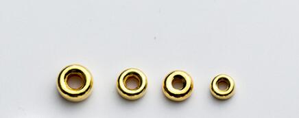 10pcs 925 Sterling Silver Rotonda e Piatta Branelli Del Distanziatore 3 millimetri 4 millimetri 5 millimetri 6 millimetri 7 millimetri Fatti A Mano oro Argento di Colore Branelli di Fascino Gioielli FAI DA TE Che Fanno: gold color 10pcs / 4mm hole 1.9mm