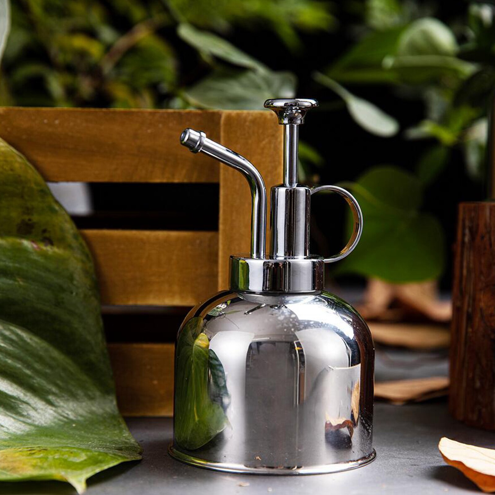 Hydraulic Watering Spray Bottle Mister for Potted Plants Flowers Outdoor Gardens