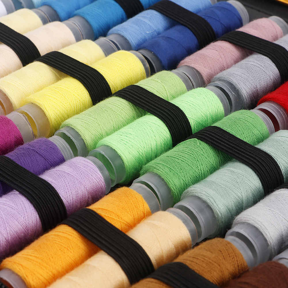 Sysæt med etui, bærbart syudstyr til hjemmerejsende, voksne, begyndere, indeholder tråd, saks, nåle, måleudstyr osv.