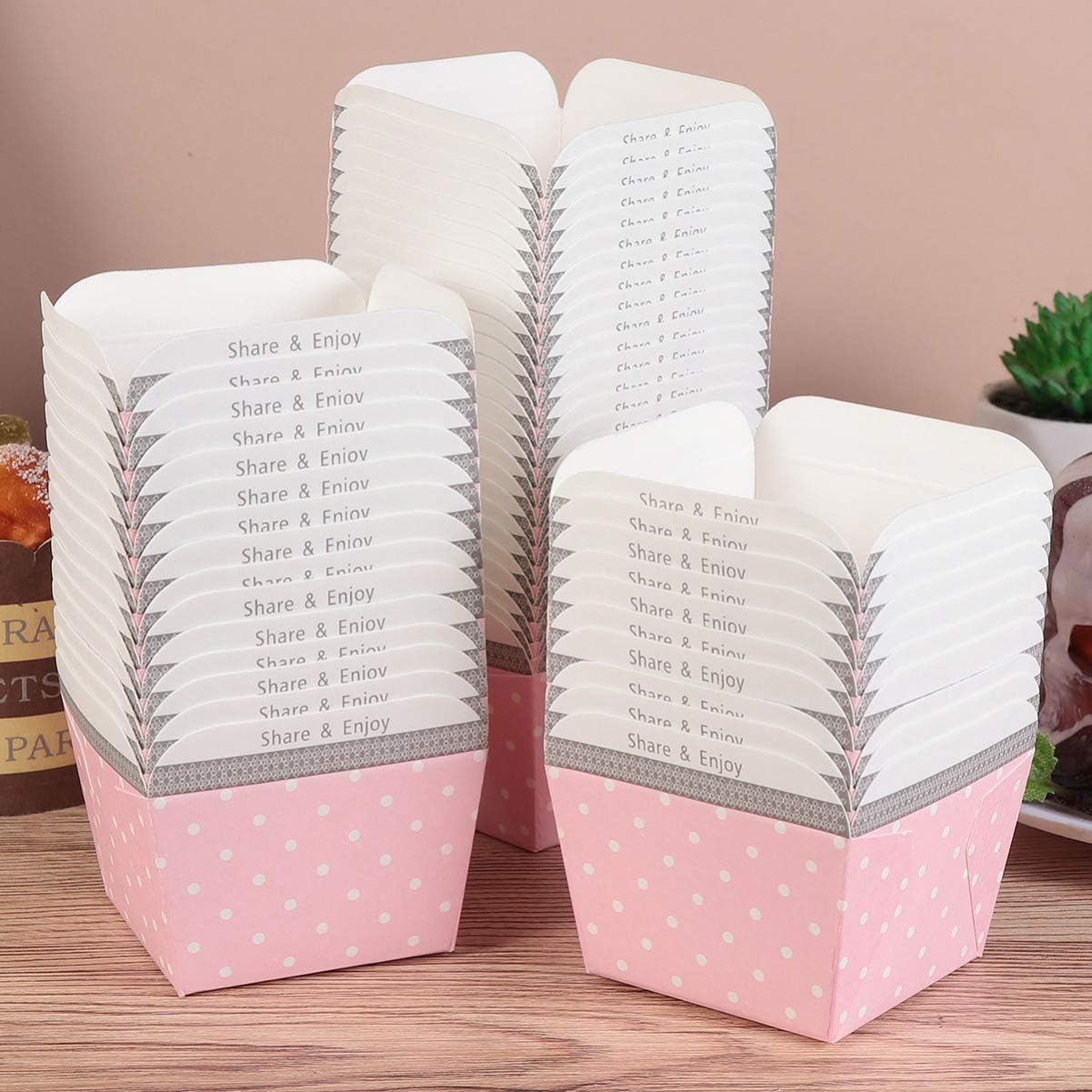 50pcs Cupcake Baking Cups Square Cupcake Liners Disposable Baking Wrappers Muffin Cups Desserts Holders for Weddings Birthdays: Fluorescence Yellow