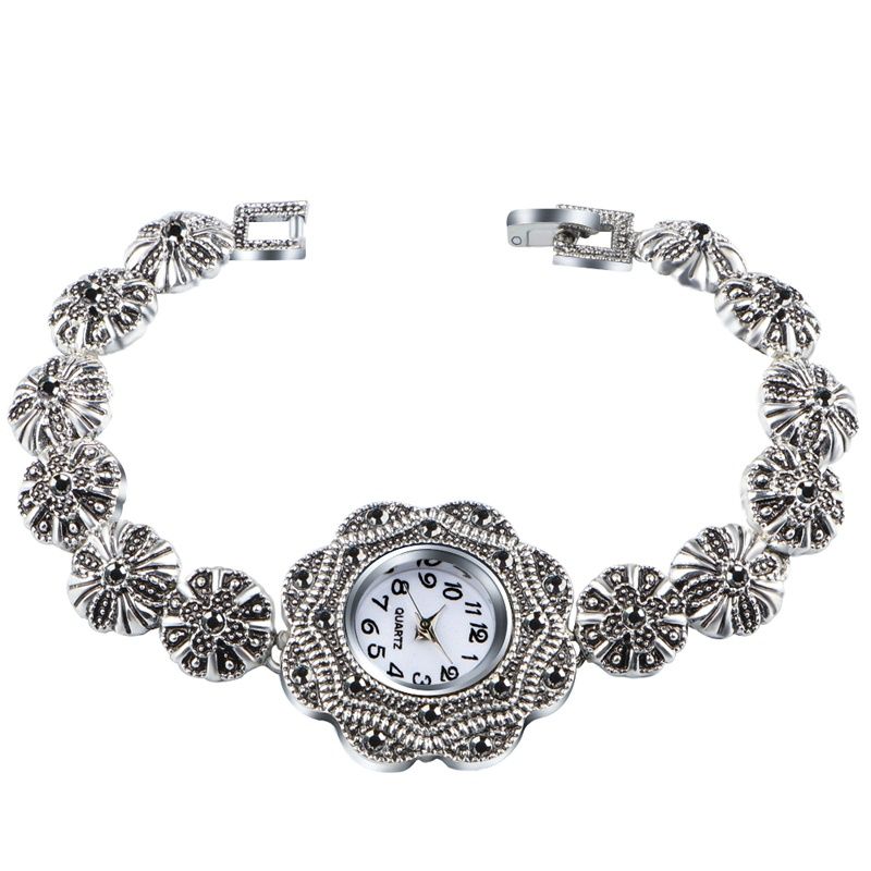 Mode Vrouwen Quartz Horloges Dames Vintage Zilveren Armband Horloge Vrouwen Horloges Luxe Diamant Polshorloge Klok Reloj Mujer