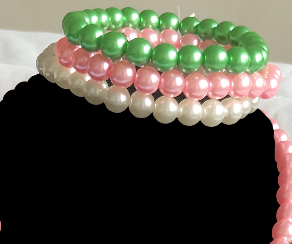 Custom Handgemaakte Trendy Griekse Sorority Roze Groen Witte Parel Hanger Choker &amp; Armband Set Multi Layer Kralen Sieraden: 1pc Bracelet