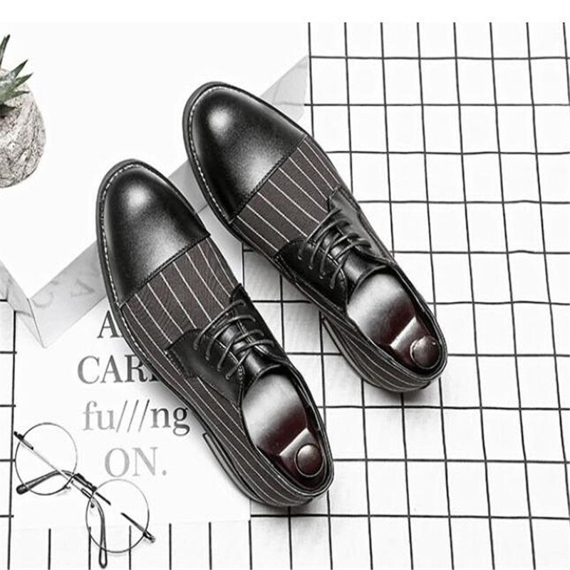 Zapatos de vestir de cuero con punta puntiaguda para Hombre, mocasines clásicos, calzado Formal de negocios, a la