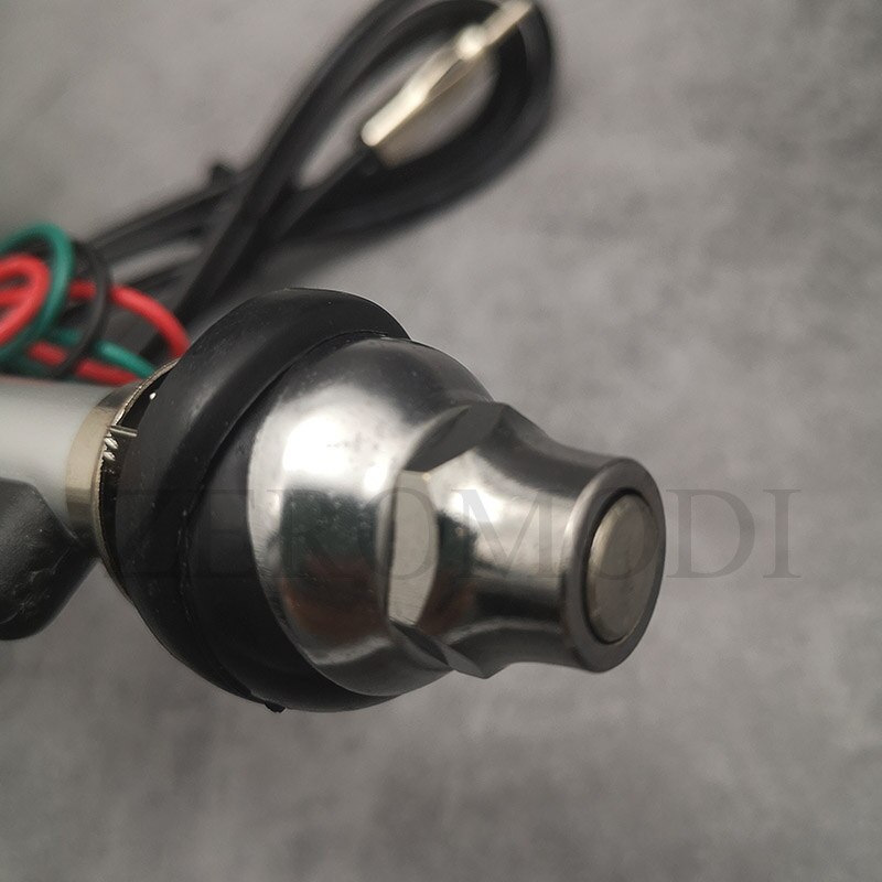 Car-styling Retractable Antenna Car Aerial Antenna Electric Radio Carro 12V FM/AM Automatic Aerial