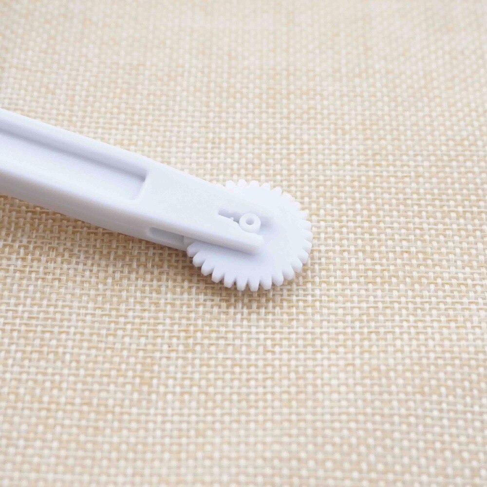 Fondant Strip Ribbon Cutter Sugarcraft Cake Decorating Tools Plastic Cake Rolling Pin Embosser Roller Set Baking Tools