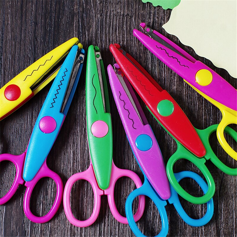1pcs Scissors Metal and Plastic Diy Scrapbooking Photo Colors Scissors Paper Lace Diary 6 Patterns Stationery