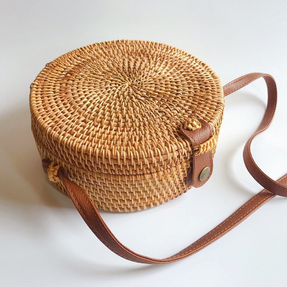 Vintage Handmade Women Rattan Bag Straw Woven Shoulder Bags Women Summer Rattan Bag Handmade Woven Beach Circle Woving Bag