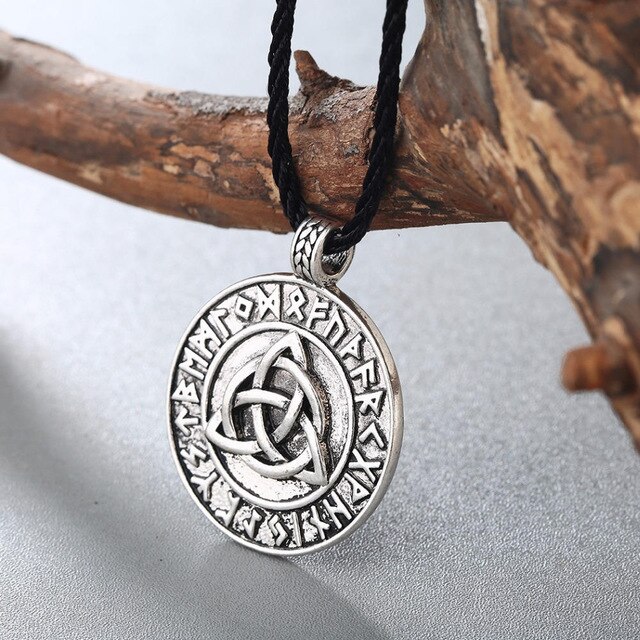 CHENGXUN Viking Wolf Knot Antique Religious Pendant Necklace Men Male Punk Cool Boys Collier: 04 / Silver