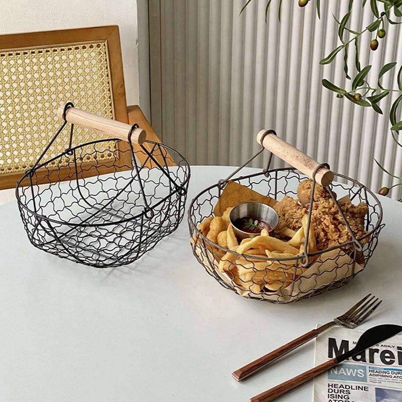 Metalen Draadmand Met Houten Handvat Decoratieve Serveermand Voor Broodvoedsel Fruit Ei Thuis Organizer Keuken Opslag Fruitbakken