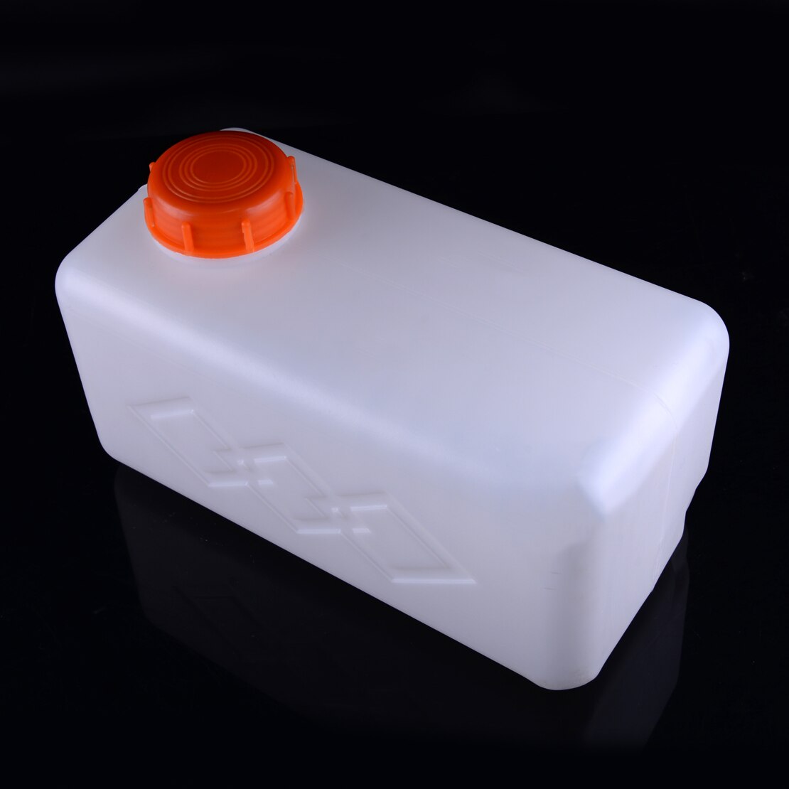 5.5L Plastic Fuel Oil Gasoline Tank Box for Car Truck Air Diesel Parking Heater