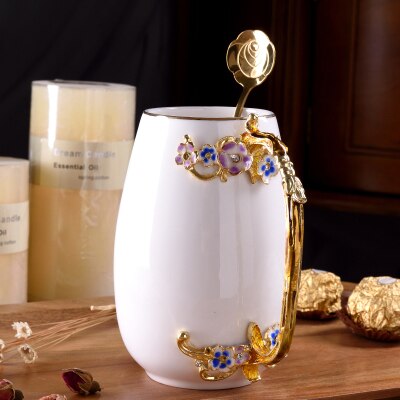 Europe Novelty Enamel Coffee Cup Mug Flower Tea ceramics Cups for and Cold Drinks Milk Alloy Handgrip Cups and Mugs: M-5