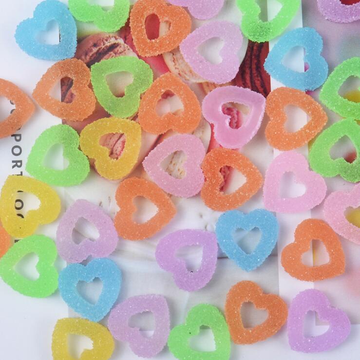 50 Stuks 15Mm Gemengde Kleuren Harten Donuts Snoep Plaksteen Hars Cabochon Diy Craft Supplies Telefoon Decor Materiaal Haaraccessoires