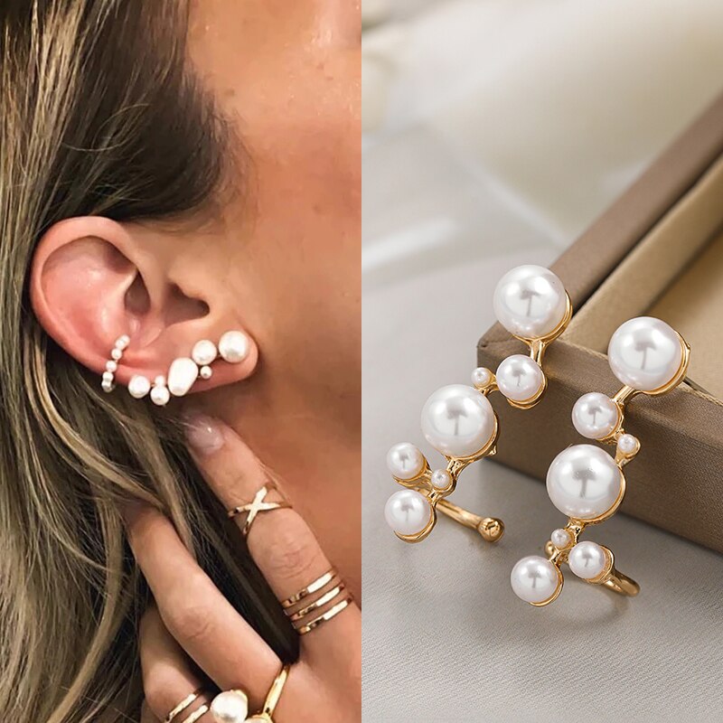 Elegante Weiß Simulierte Perlen Clip Ohrringe Charme Große Kleine Runde Perlen Metall durchbohren Bergsteiger Ohr Manschetten für Frauen Schmuck