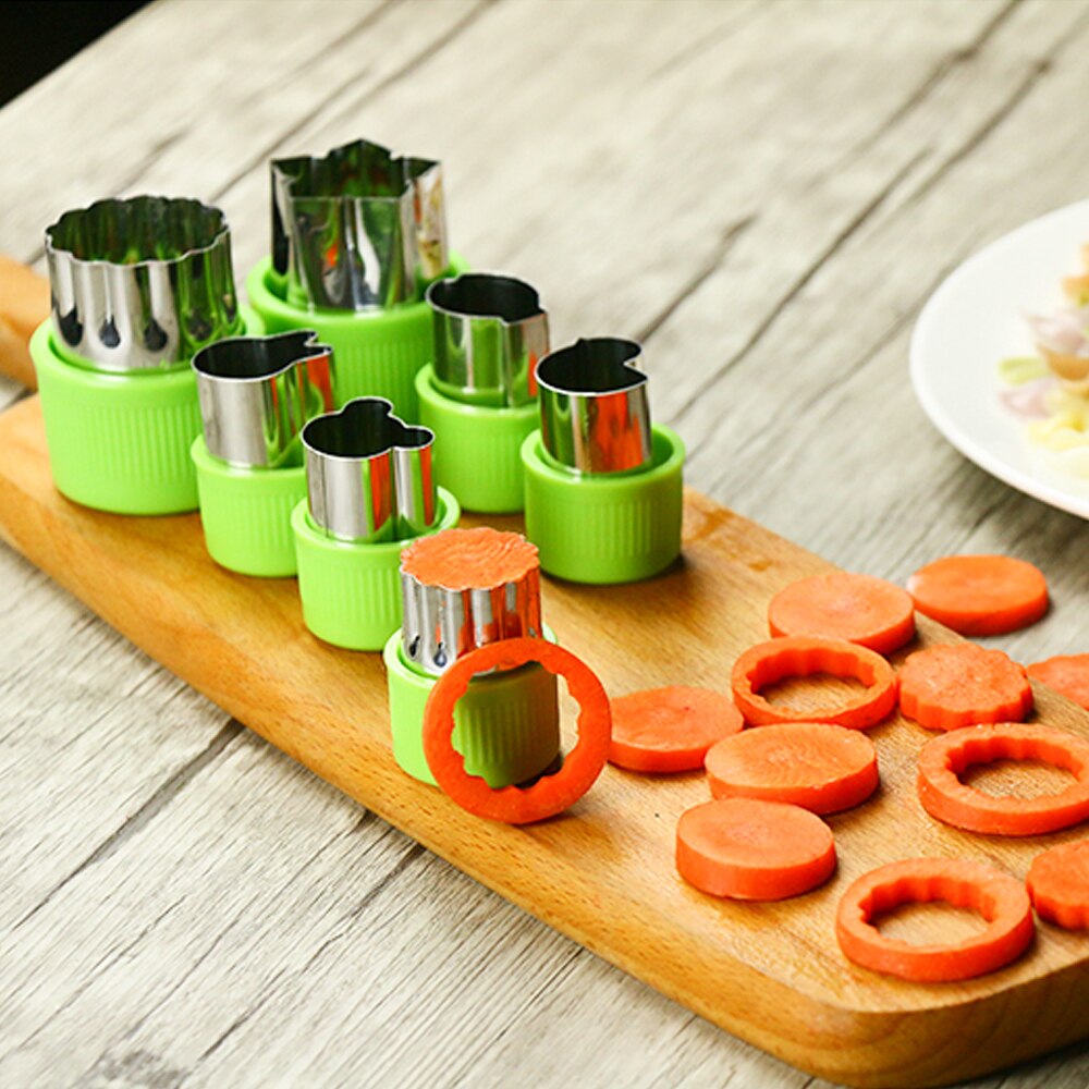 Stainless Steel Star Heart Shape Vegetables Cutter Cake Cookie Biscuit Cutting Tool Vegetable Fruit Cutter Mold For Kitchen