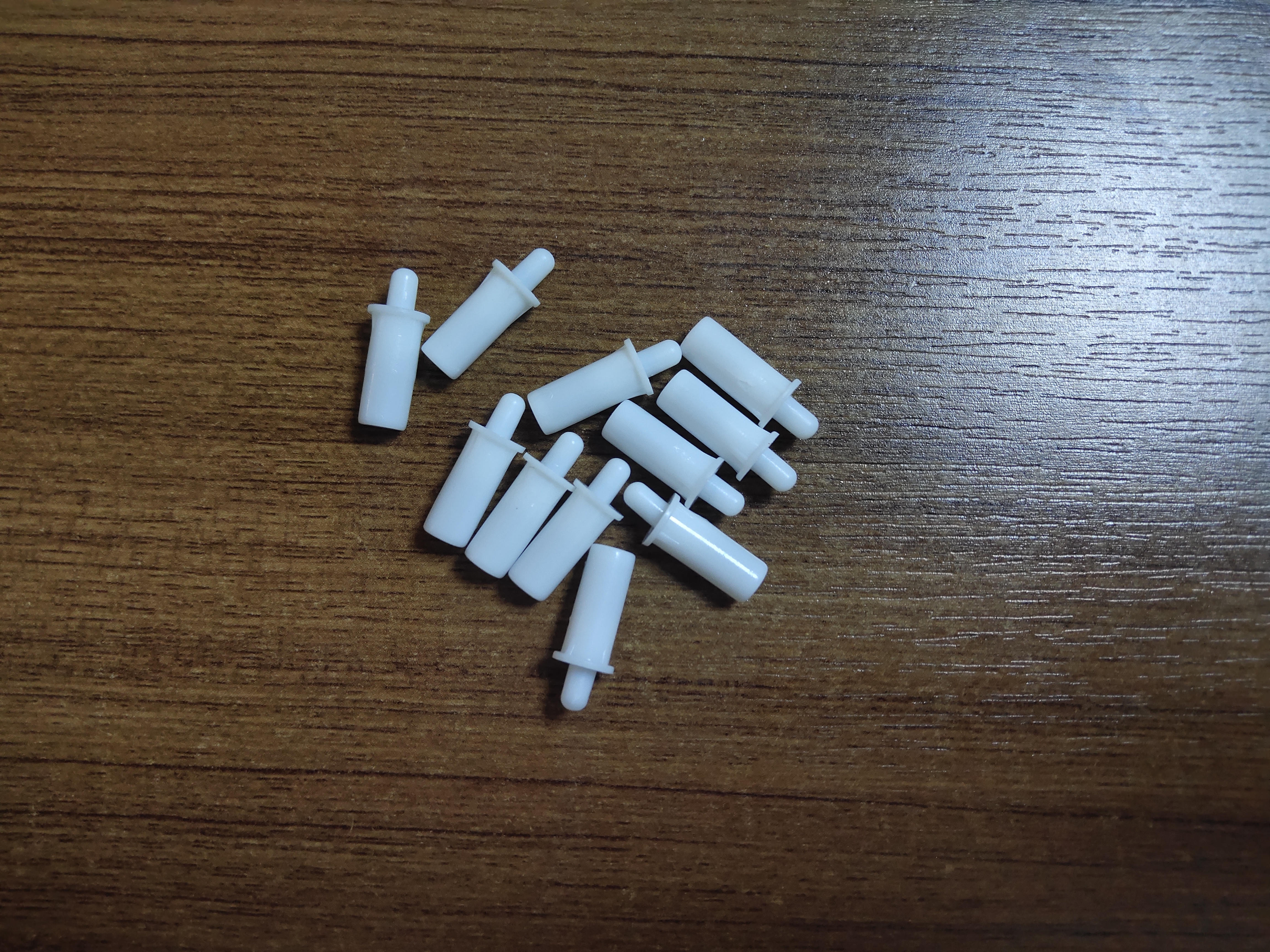 Accessoires de volet de fenêtre en plastique, broches à lamelles