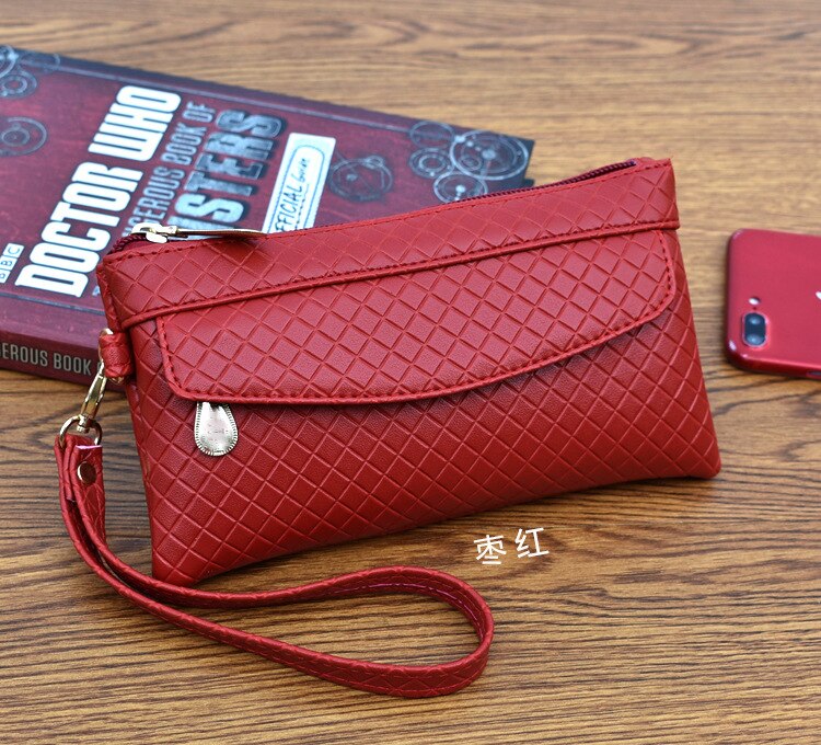 Women's Clutch Bag Spring Simple Women's Clutch Bag Korean Embossed Plaid Small Bag Shopping Middle-aged Coin Purse: Claret