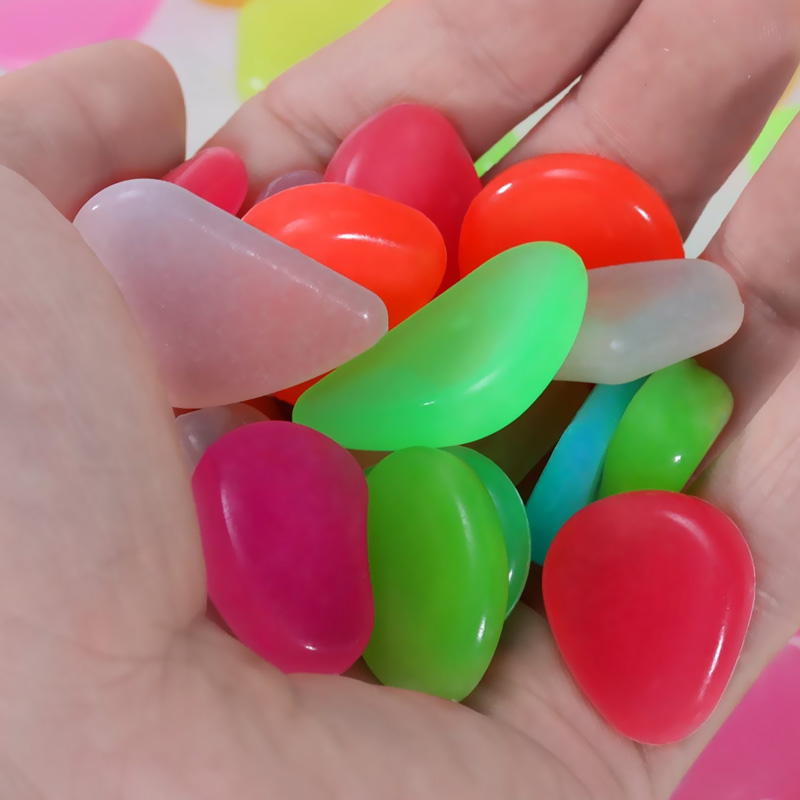 100 sztuk wystrój ogrodu świecące kamienie dekoracyjne fluorescencyjne kamyki skały świecące w ciemności chodniki ryba czołg wystrój ogrodu ation