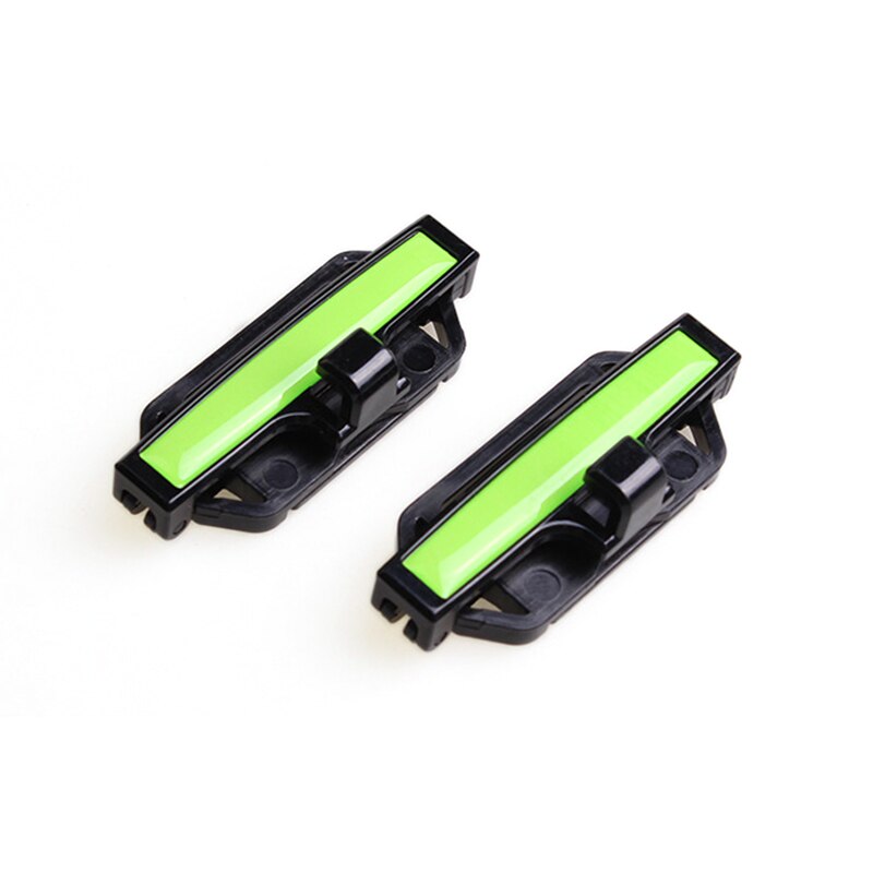 2 stk plastik bil sikkerhedssele stop afstand grænse clips auto universal holder sele stop clips til biltilbehør: Grøn