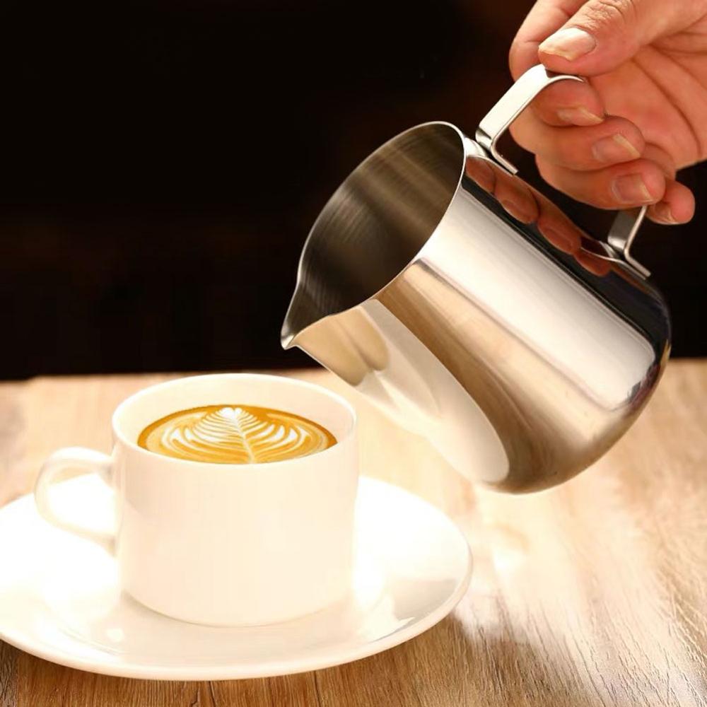 Slitstark mjölkkanna 350-900ml rostfritt stål skumning krukan dra blomma kopp kaffe mjölkskummare latte art behållare kaffe