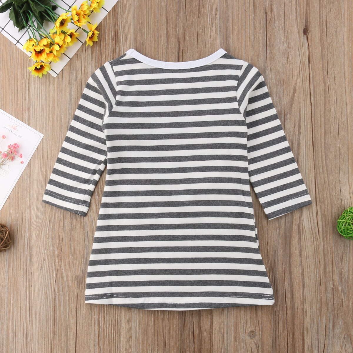 2018 nuova Primavera Autunno Bella Causale Del Bambino Del Bambino Delle Ragazze del Vestito A Maniche Lunghe Arcobaleno Stampa A Righe Vestito Da A-Line 2 Stile 1-6Y