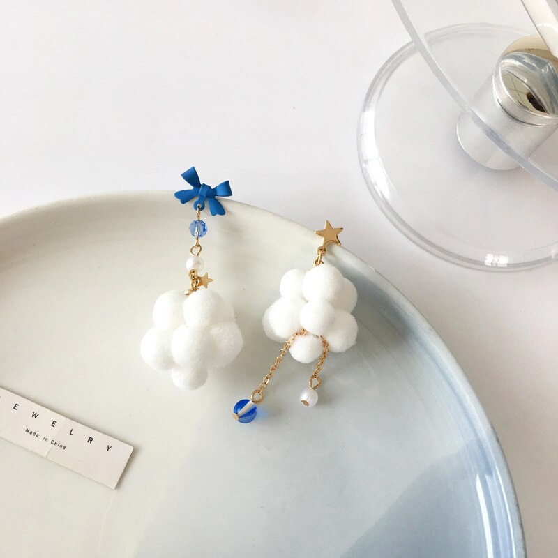 Koreaanse Stijl Witte Wolk Water Stud Oorbellen Voor Vrouwen Crystal Stars Boog Asymmetrie Oorbel Meisje Wedding Party Sieraden