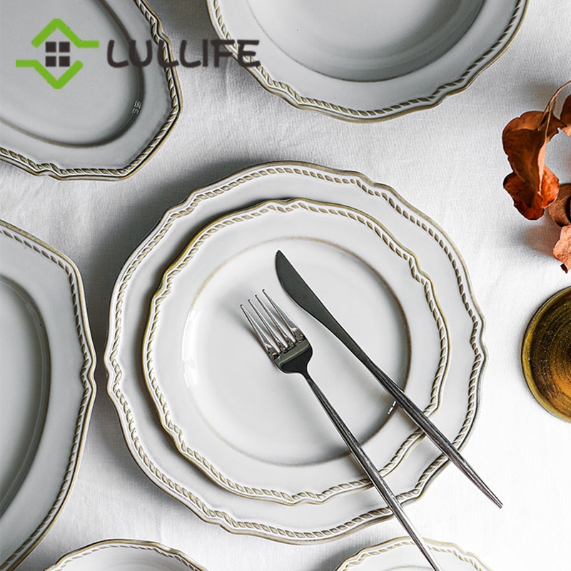 Retro Embossing Bone China Dinner Plates Flower Shape Wedding White Charger Plate Bowls Dishes and Plates Sets Kitchen Supplies