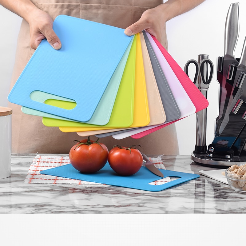 Køkken køkkenredskaber fleksible pp plast skridsikre hænge hul skærebræt mad skive skåret mini skæreblok