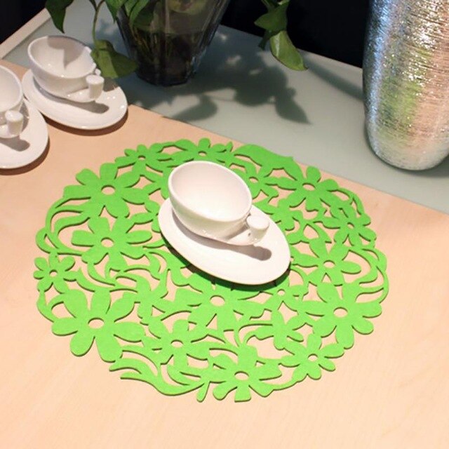 Round Cut Flower Felt Placemats Kitchen Dinner Table Mats 30x30cm: Green