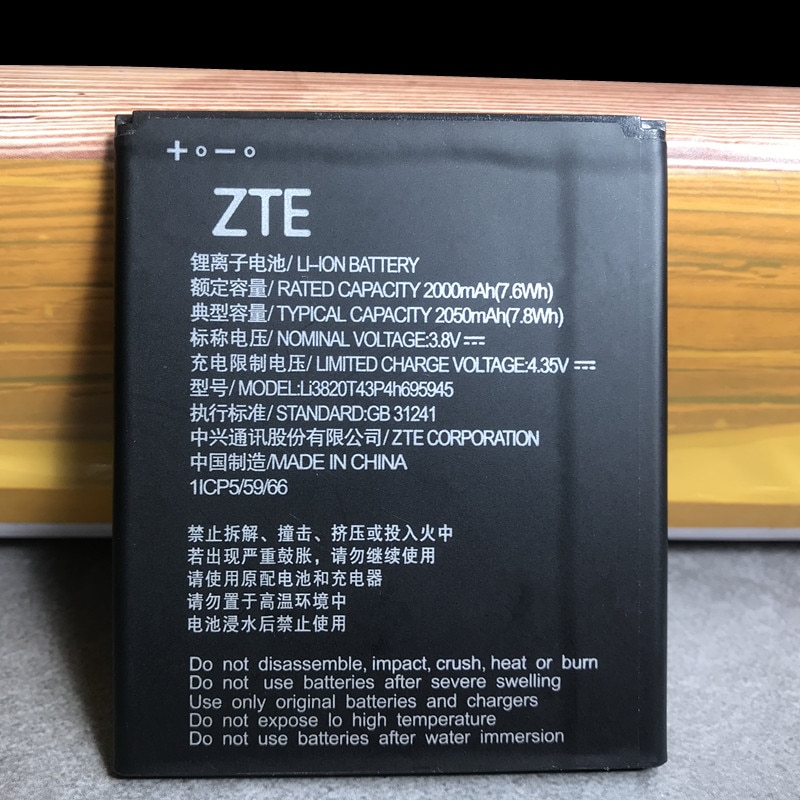 Original 2050mAh batería de la batería ZTE Li3820T43P4h695945 para ZTE Blade L8 teléfono inteligente baterías de teléfono