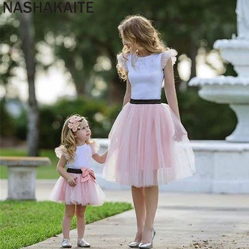 Nashakaite Moeder En Dochter Jurk Mode T-shirt + Boog-Knoop Roze Mesh Rok Moeder En Baby Meisje Jurk familie Bijpassende Kleding