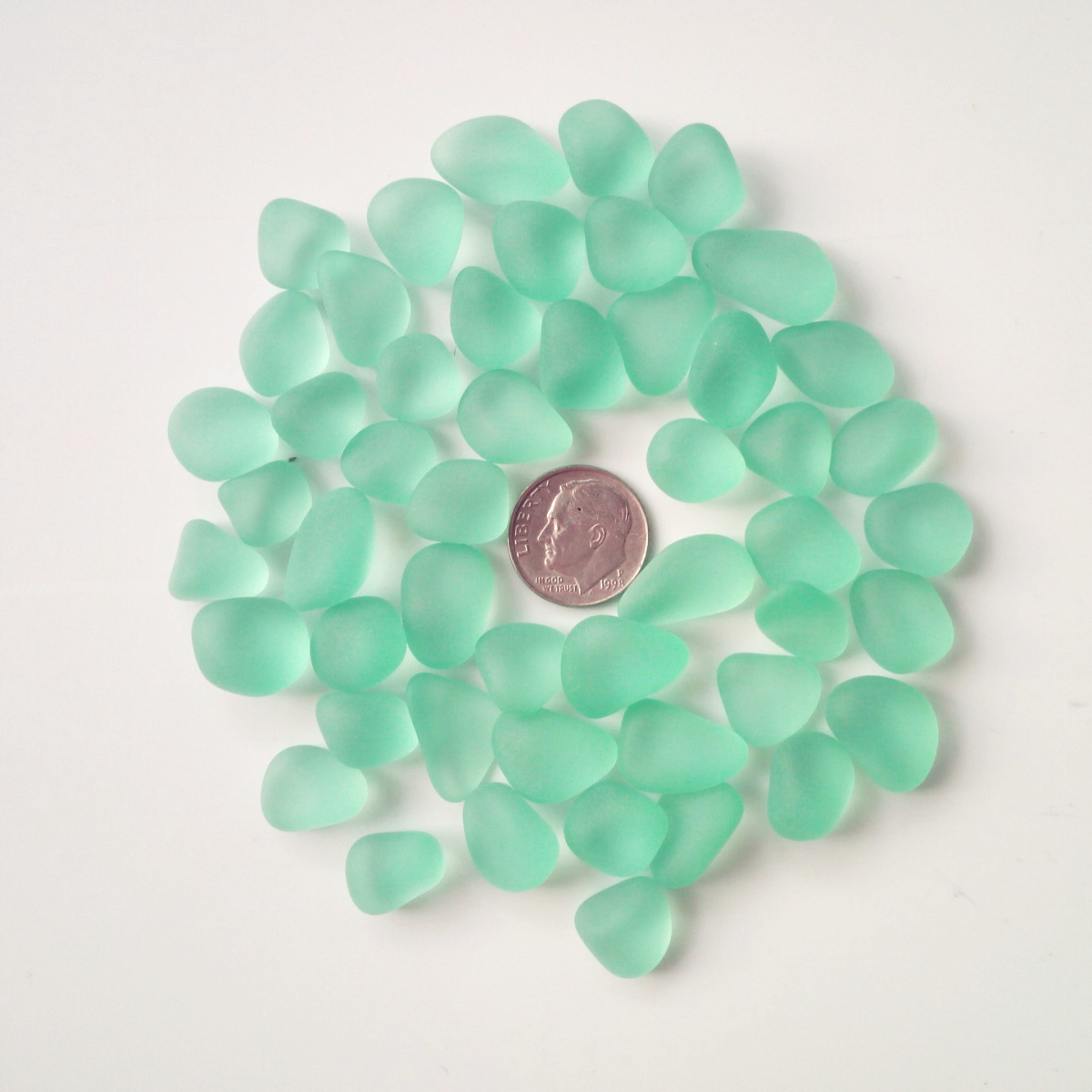 30 Pieces Sea Glass Beads/Beach Glass Beads for Jewelry Making ,Big Size(12-16mm Length)): light green