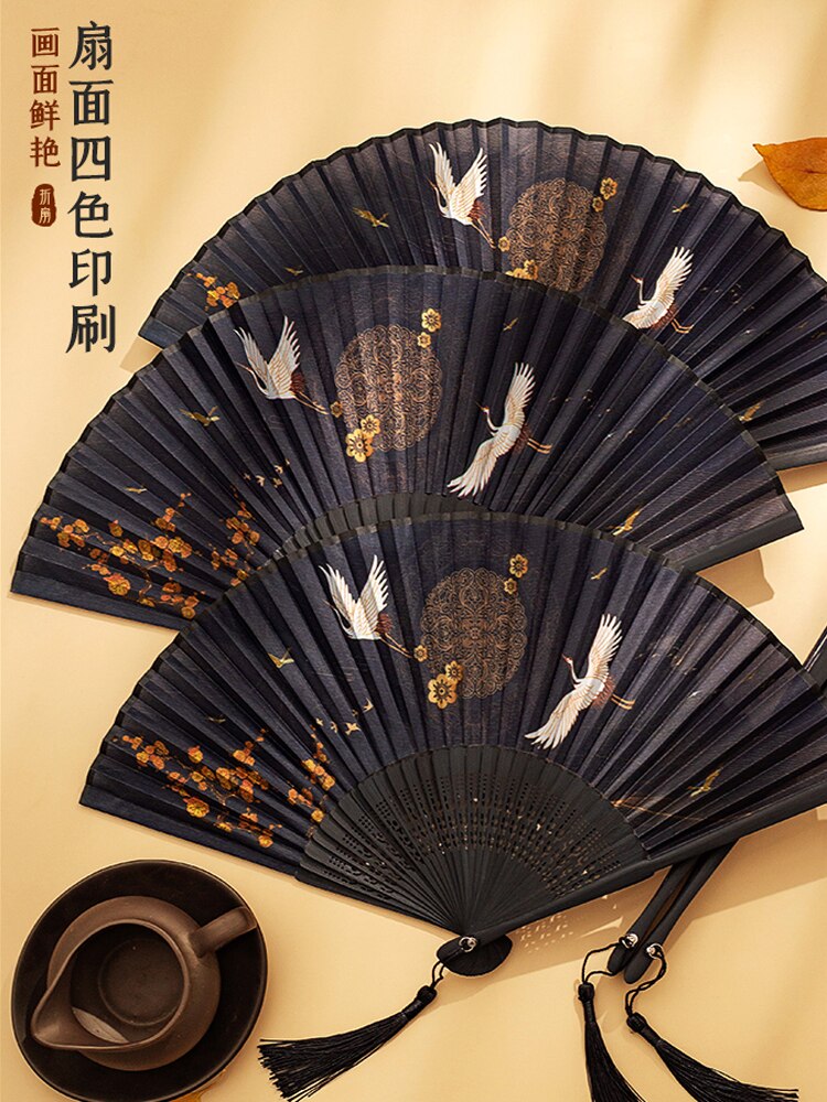 Éventail pliant de danse de Style chinois et japonais, petit Costume rétro classique, tissu à pampilles