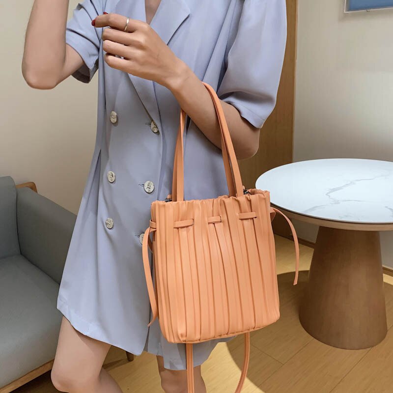 Luxury Handbag Women Bags Fold Drawstring Shopping Bag Female Casual Travel Crossbody Shoulder Bags Women Leather Totes