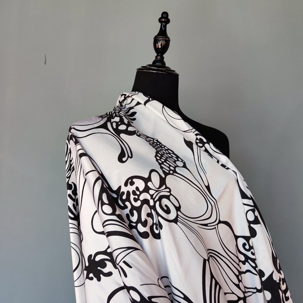 19M Pure silk charmeuse silk satin silk stretch mulberry silk for dressgown robe black and white big pattern sari silk fabric