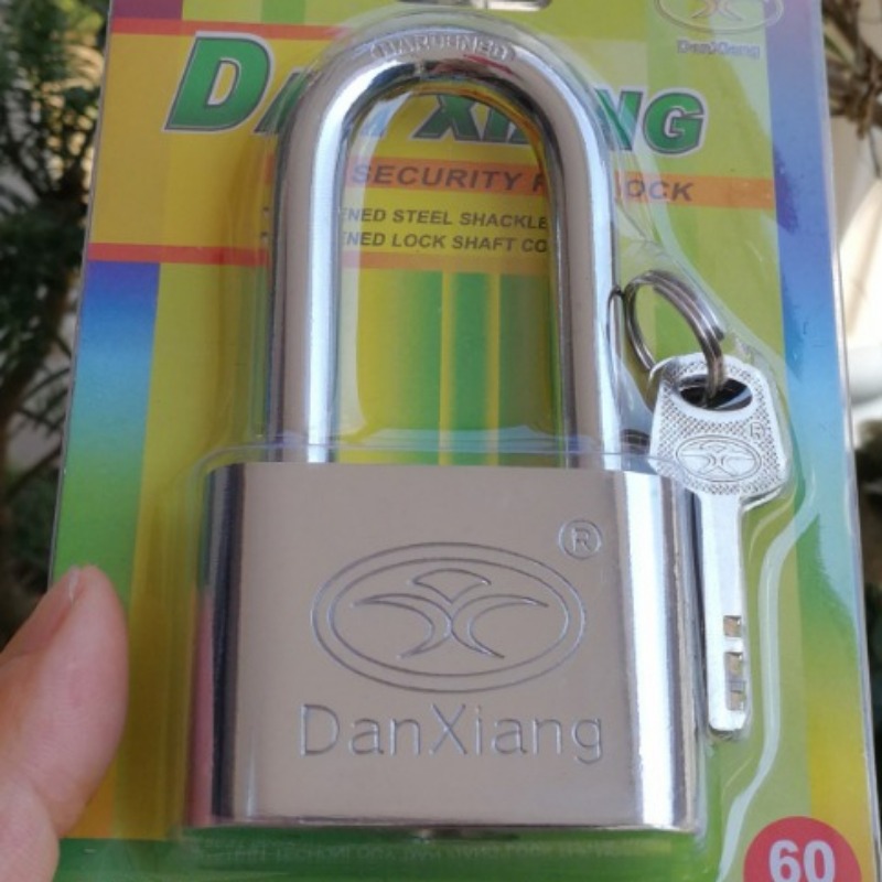 One key can open multiple locks, unlocking and opening multiple locks of the same model and size door lock Hanging （1 key）