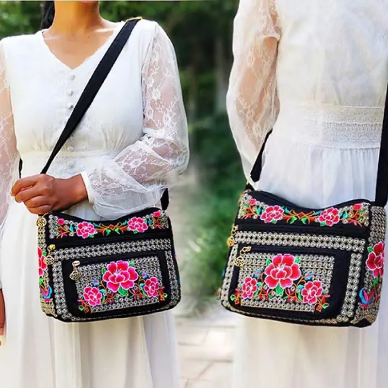 Sac de Style ethnique du Yunnan, sac à bandoulière brodé pour femmes, sacs à bandoulière entièrement brodés pour dames