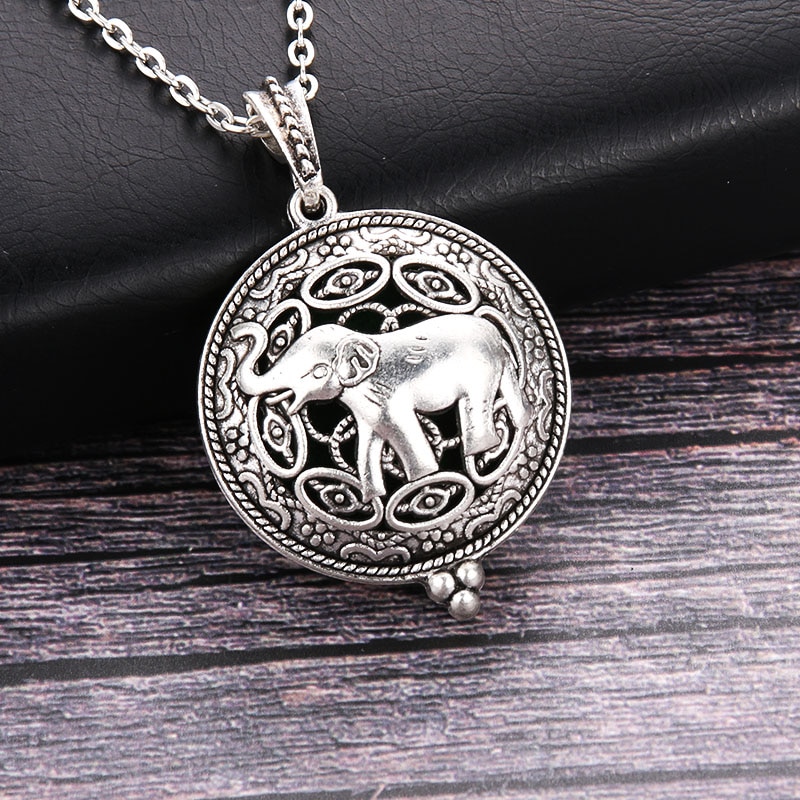 1pc 60cm Vintage Aromatherapy Perfume Essential Oils Diffuser Necklace Locket Necklace Pendant Dream Catcher Necklace 8534