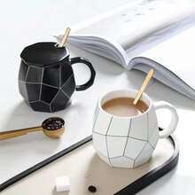Keramische Mok Koffie Creativiteit Onregelmatige Abstracte Geometrie Vorm Zwart En Witte Lijn Mok Eenvoudige Nordic Stijl Mok Drinkware