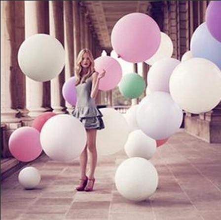 Extra large balloon 36 inch latex balloon lifted off the ground birthday wedding celebration wedding decoration balloon