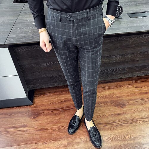 Heren zakelijke broek zomer heren broeken kleding en enkel slank knoop ademende man raster jurk broek kleding 28-36: Donkergrijs / 34