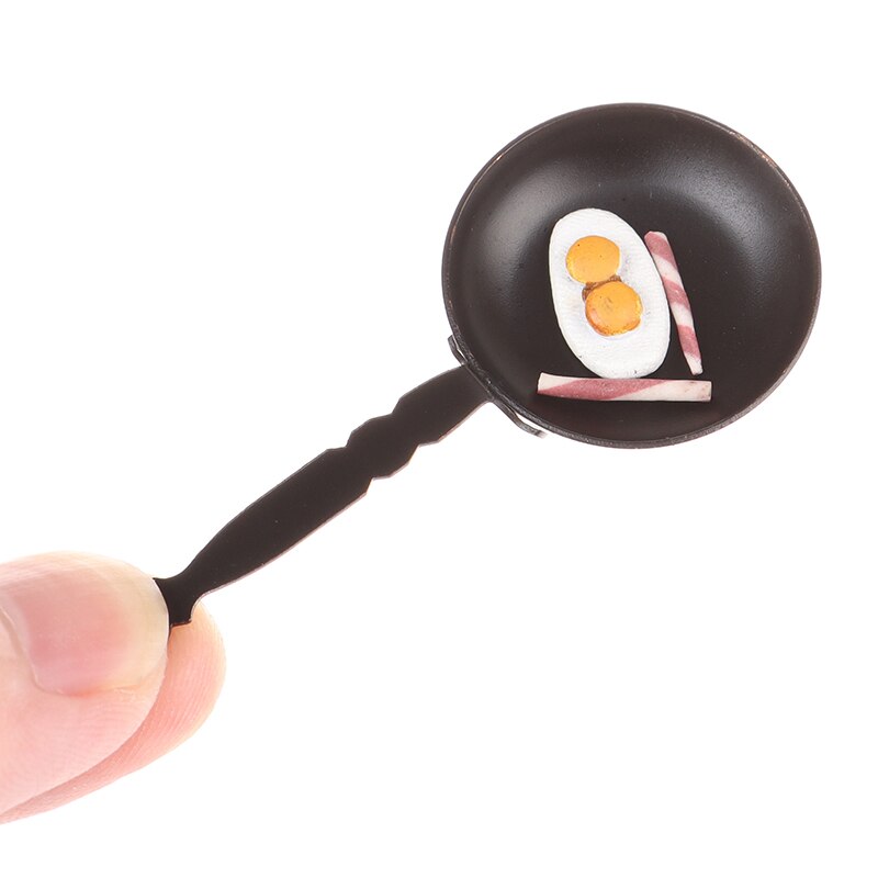 1Set 1/12 Dollhouse Miniatuur Ijzeren Wok Gepocheerd Ei Bacon Stok Keuken Accessoires