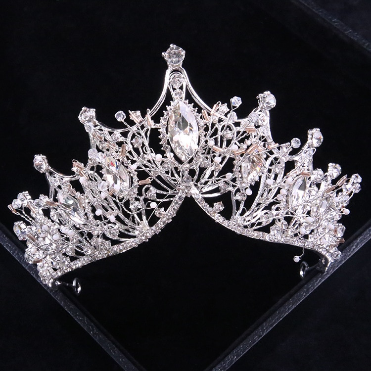 Vintage Sliver Golden Black Metal Luxury Witch And Prince Dancing Party Wedding Headpiece Crown Hair Accessories: Silver Plated
