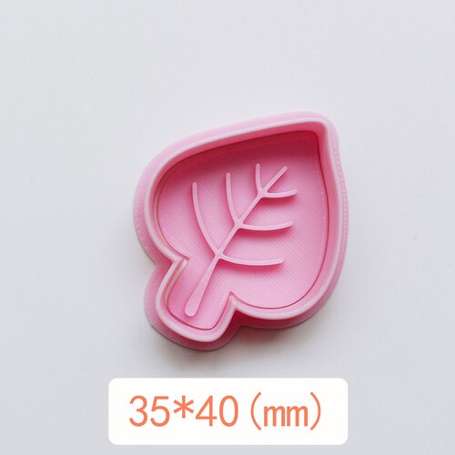 Cute Forest Animal Cookie Cutter Squirrel Owl Leaf Biscuit Fondant Mold Cookie Baking Mold 3D Plastic Press Biscuit Mold: 8