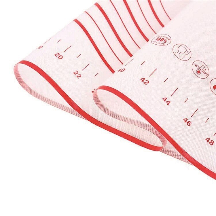 29*26CM Size Red Baking Mat Non_Stick Silicone Baking Mat Eco-Friendly With Measurements